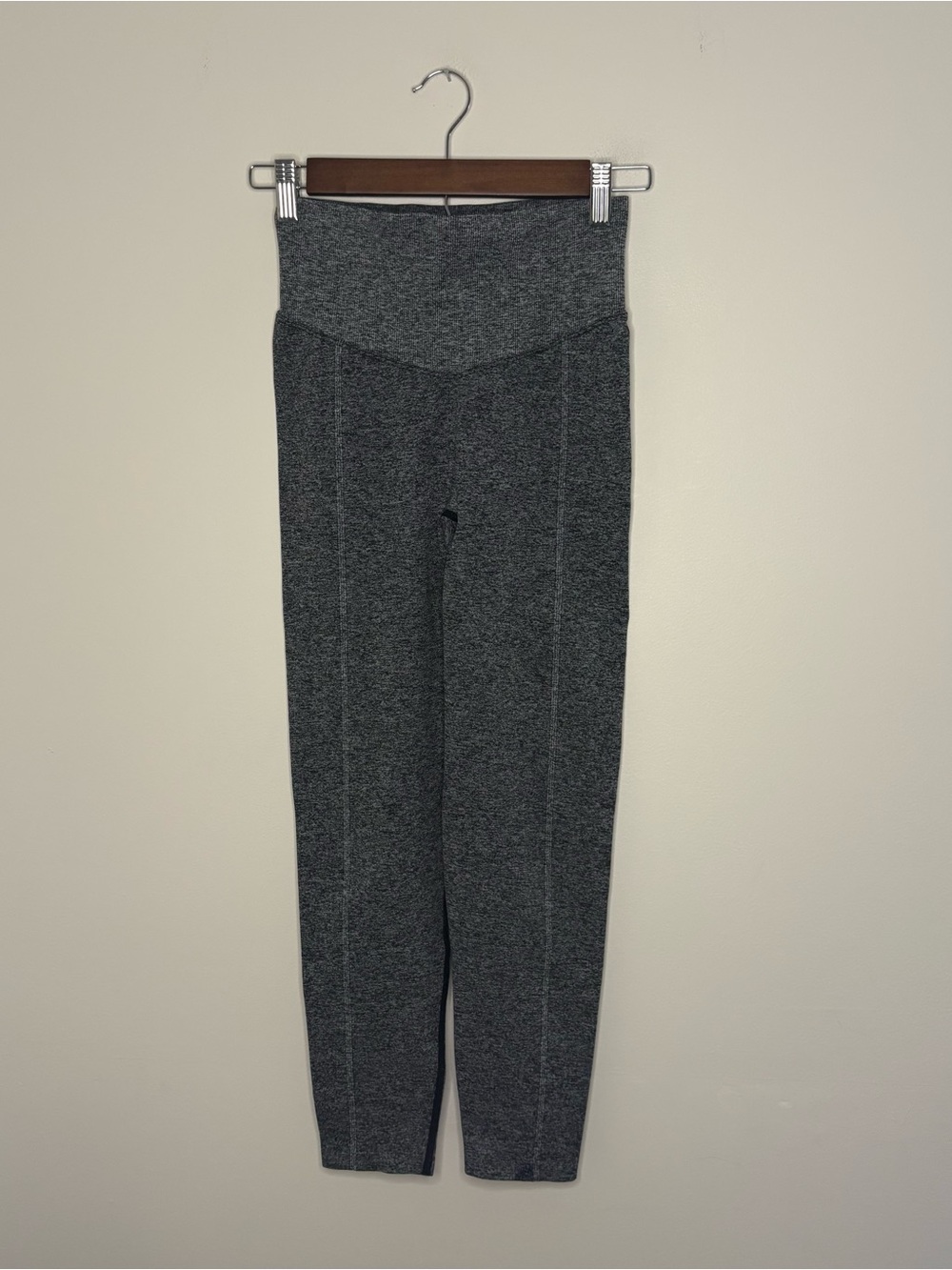 Victorias Secret Pink Women’s Small Grey Leggings Workout Gym U7